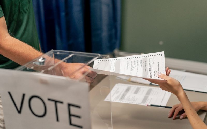 Allegations of electoral fraud abroad put pressure on the Honduran electoral process