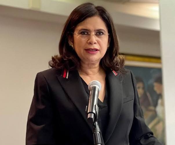 Honduras elections approach as Rixi Moncada’s popularity falls