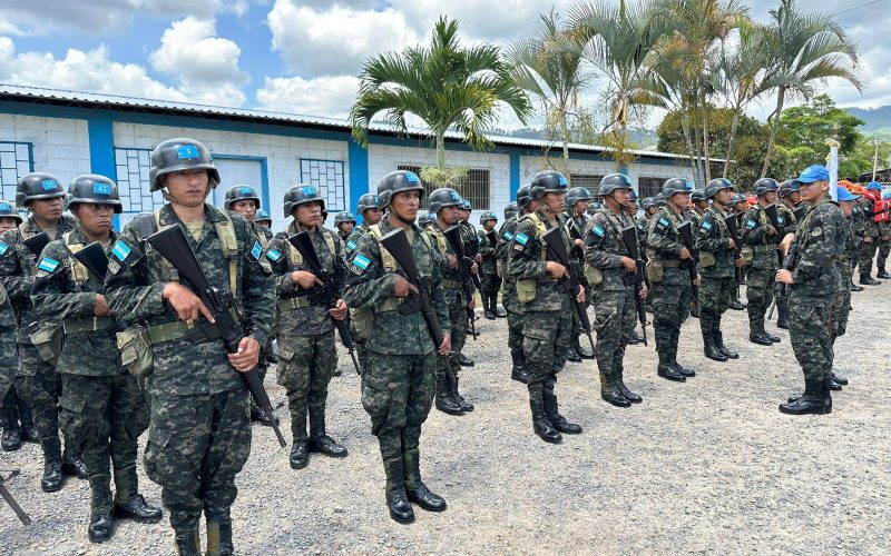 Press Under Fire: Honduras Elections & Military Boycott Allegations
